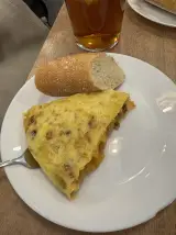 Tortilla de patata en Swansea Cafetería Restaurante, Bilbao