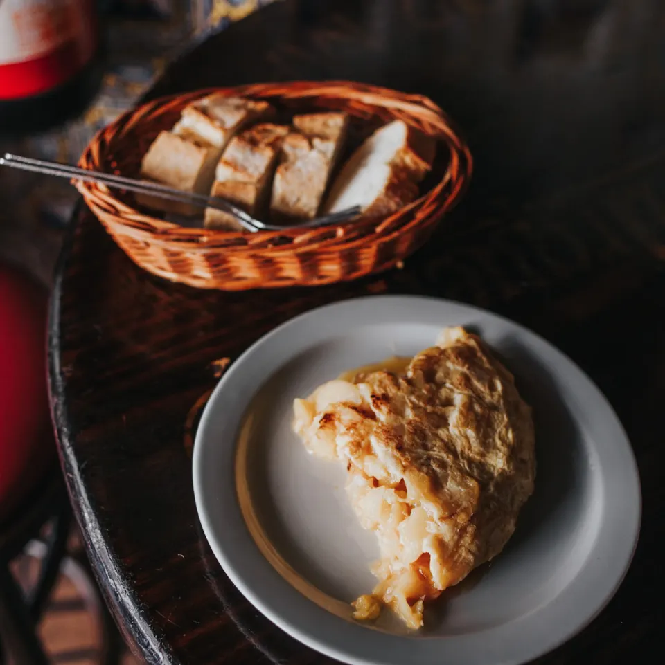 Tortilla en Bodega de la Ardosa