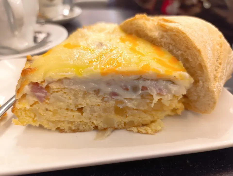 Tortilla en Paddy's Gtres