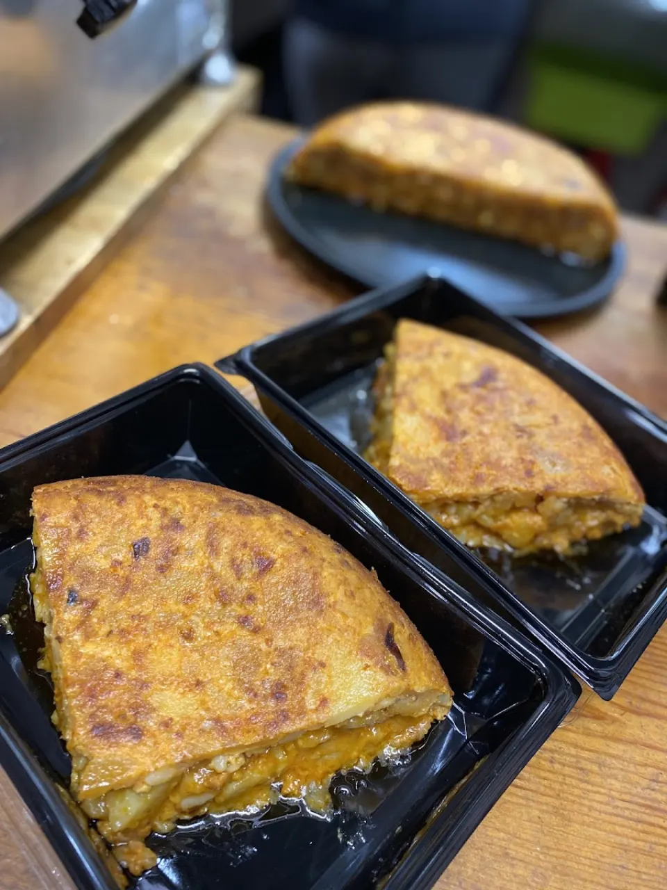 Tortilla en Merlot Vinos y Tapas