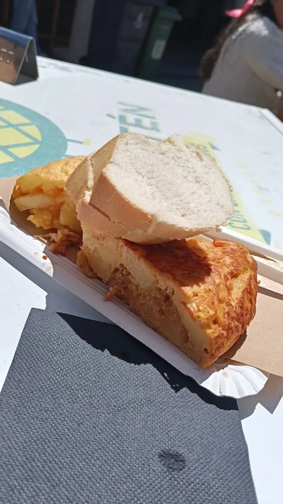 Tortilla en La Sarten, Con Cariño y Huevos.