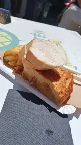 Tortilla de patata en La Sarten, Con Cariño y Huevos., Cádiz