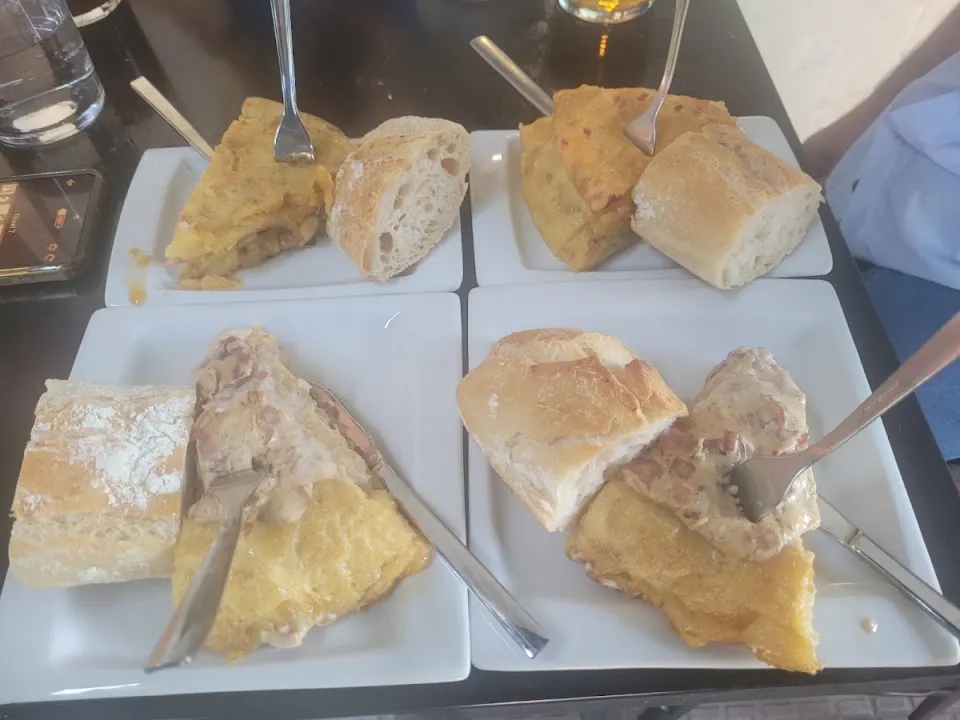 Tortilla en Landako Taberna