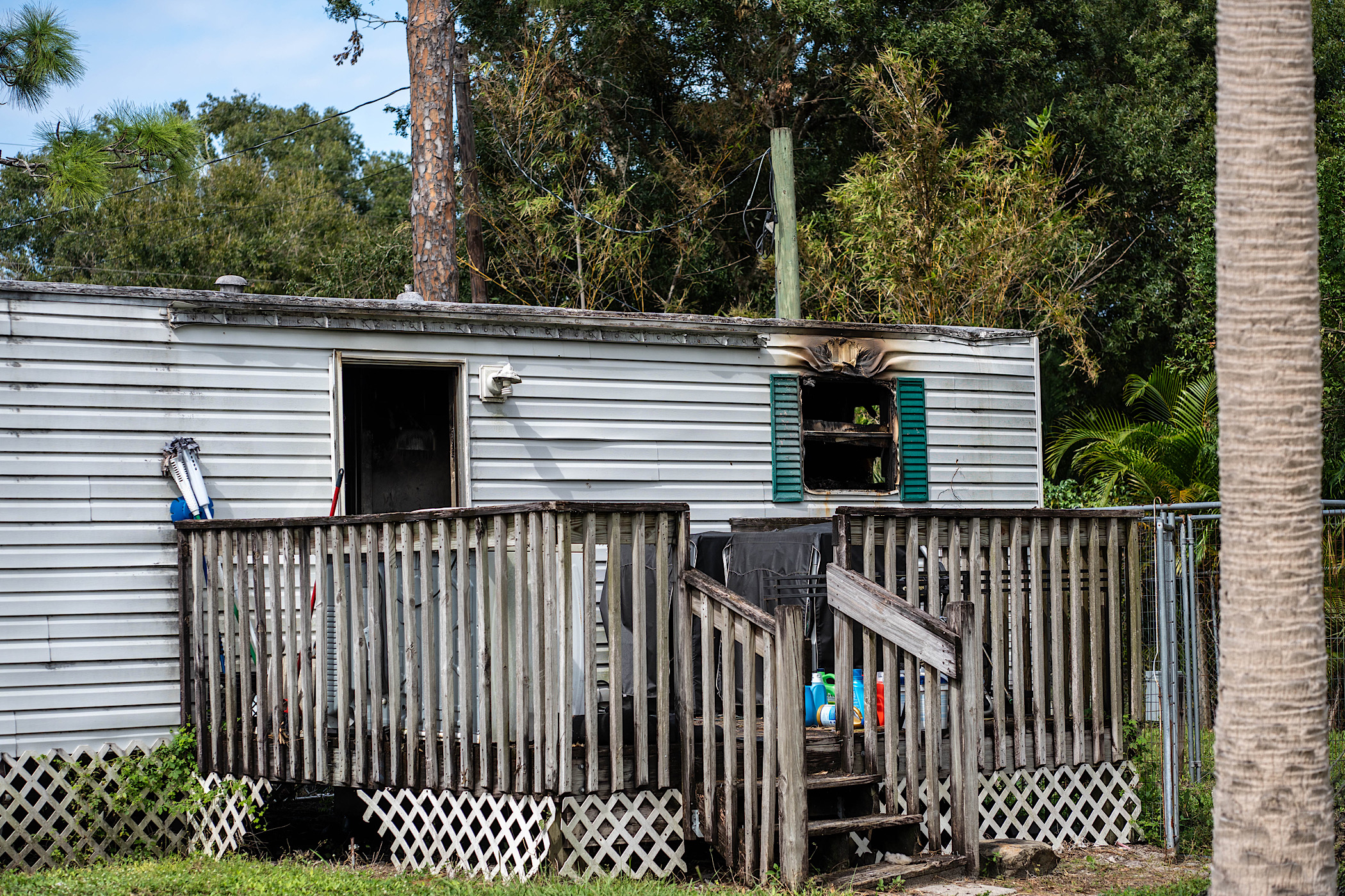 Two dogs dead after electrical fire sparks off Hart Rd in N