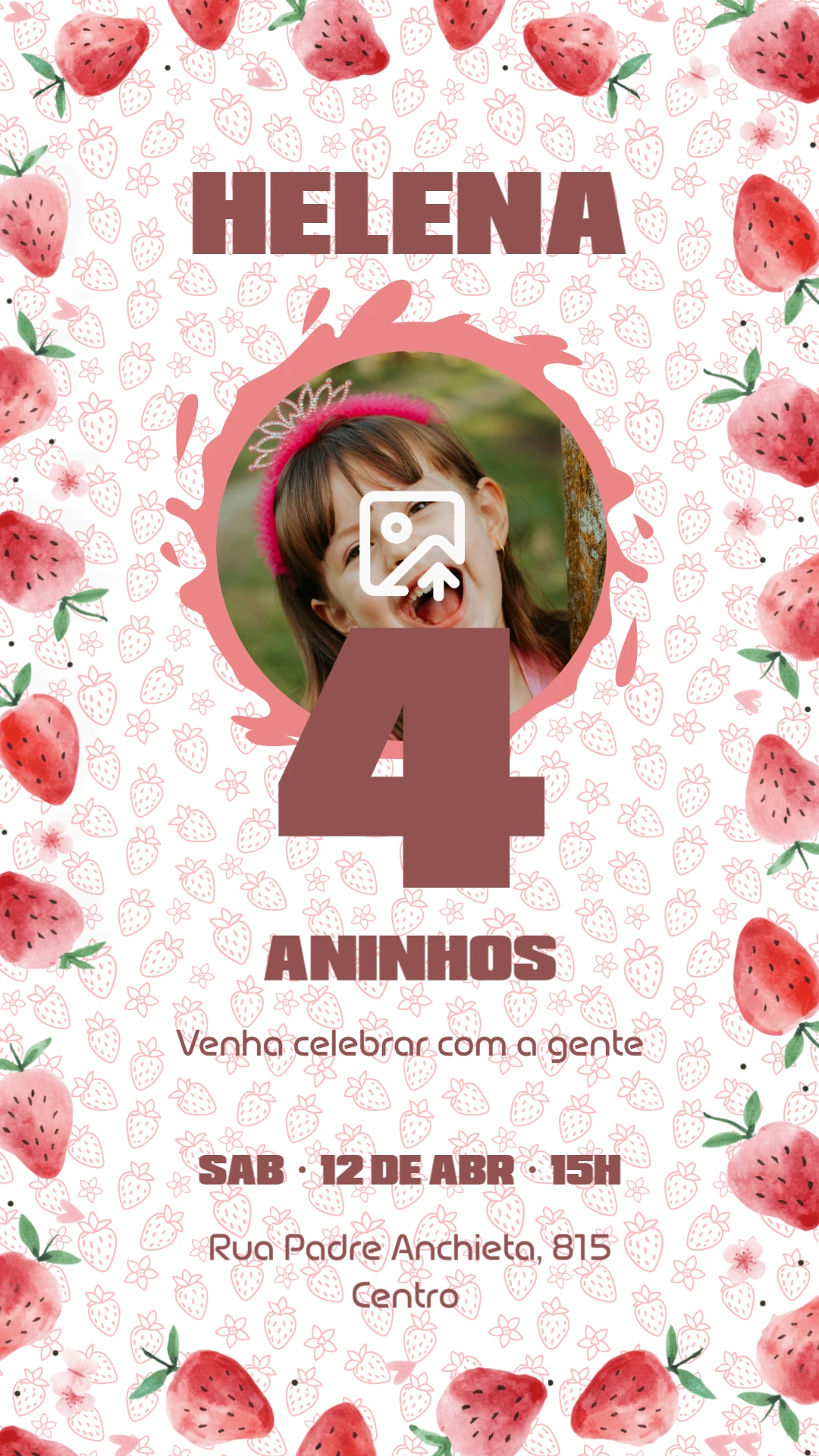 Convite Aniversário Morango com Foto para Editar Online