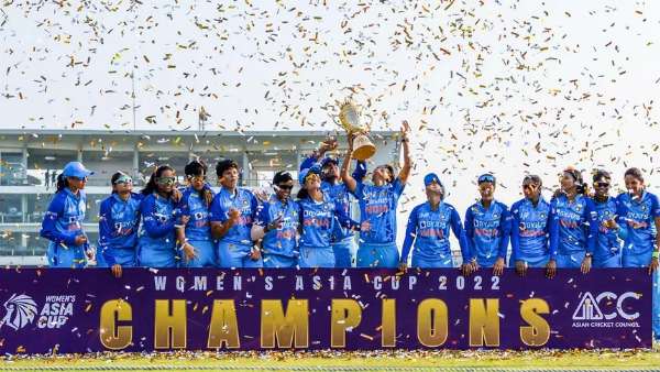 ఫైనల్లో శ్రీలంకను ఓడించి రికార్డు 8వ ఆసియా కప్ టైటిల్ గెలిచిన భారత మహిళల జట్టు