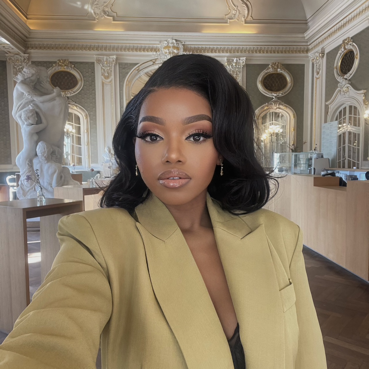 Thenjie, UGC creator