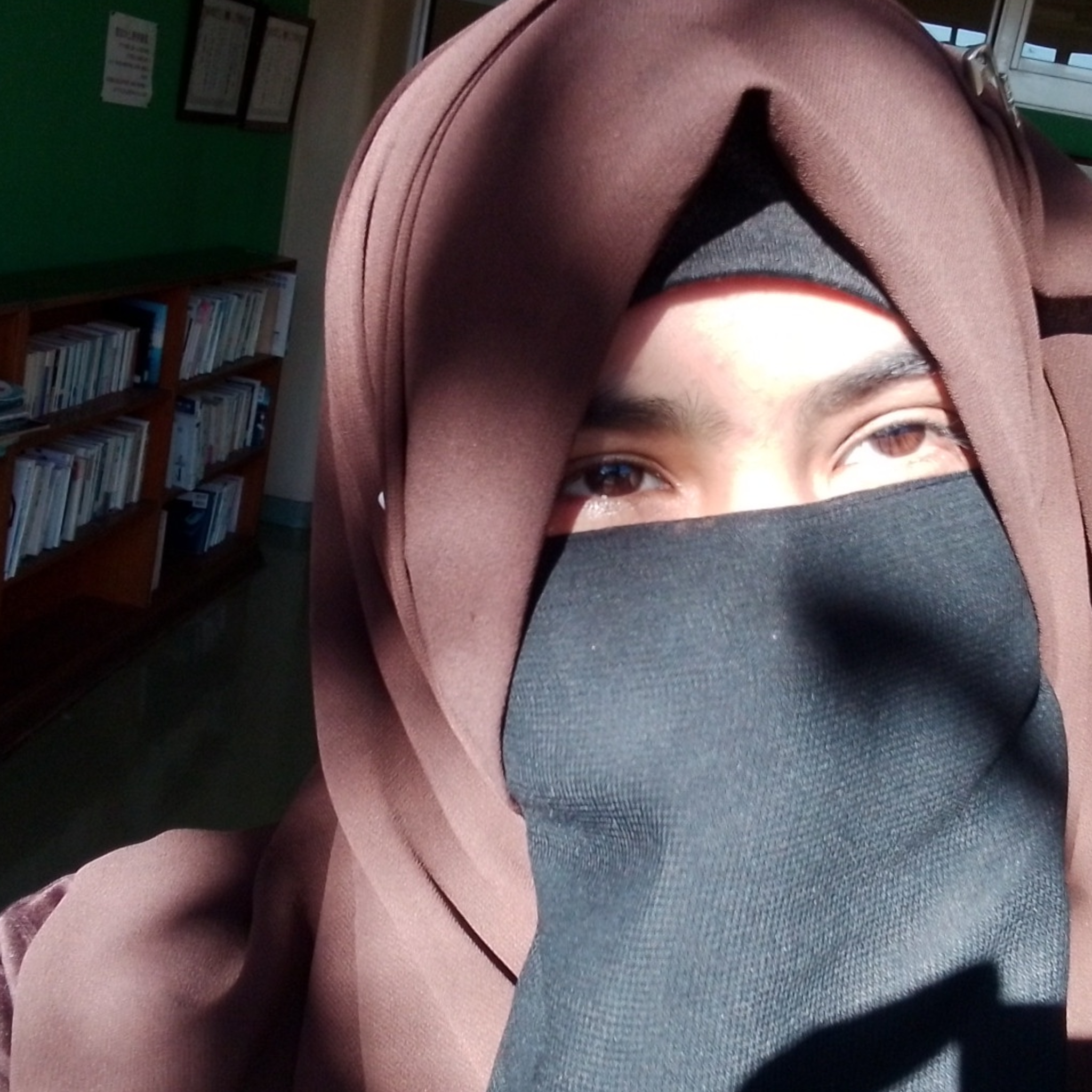 Raya noor, UGC creator
