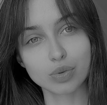 Ellen Lahoza
