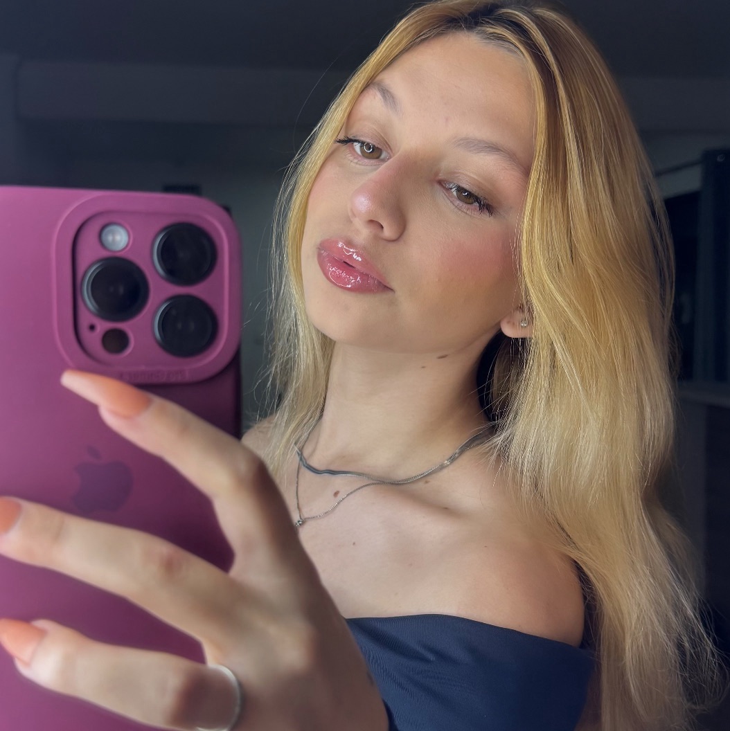 Letícia, UGC creator