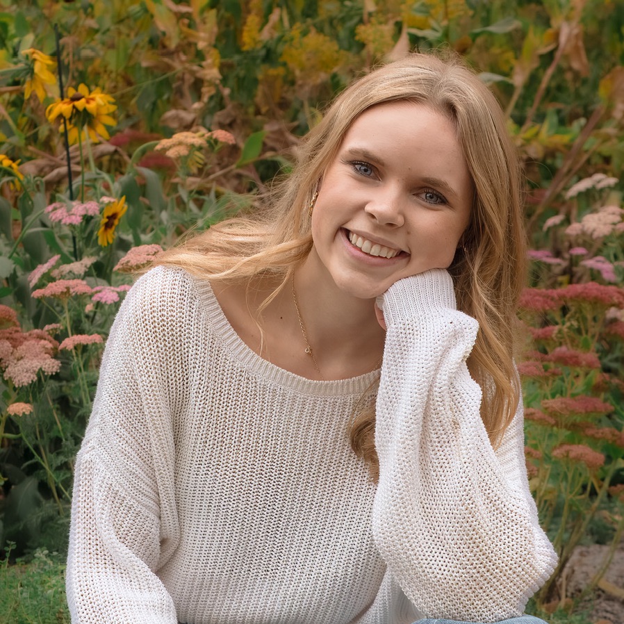 Caelyn Hippen, UGC creator
