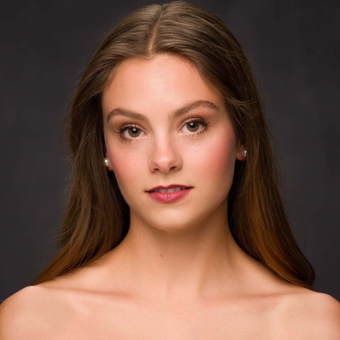 Zoie Mathews