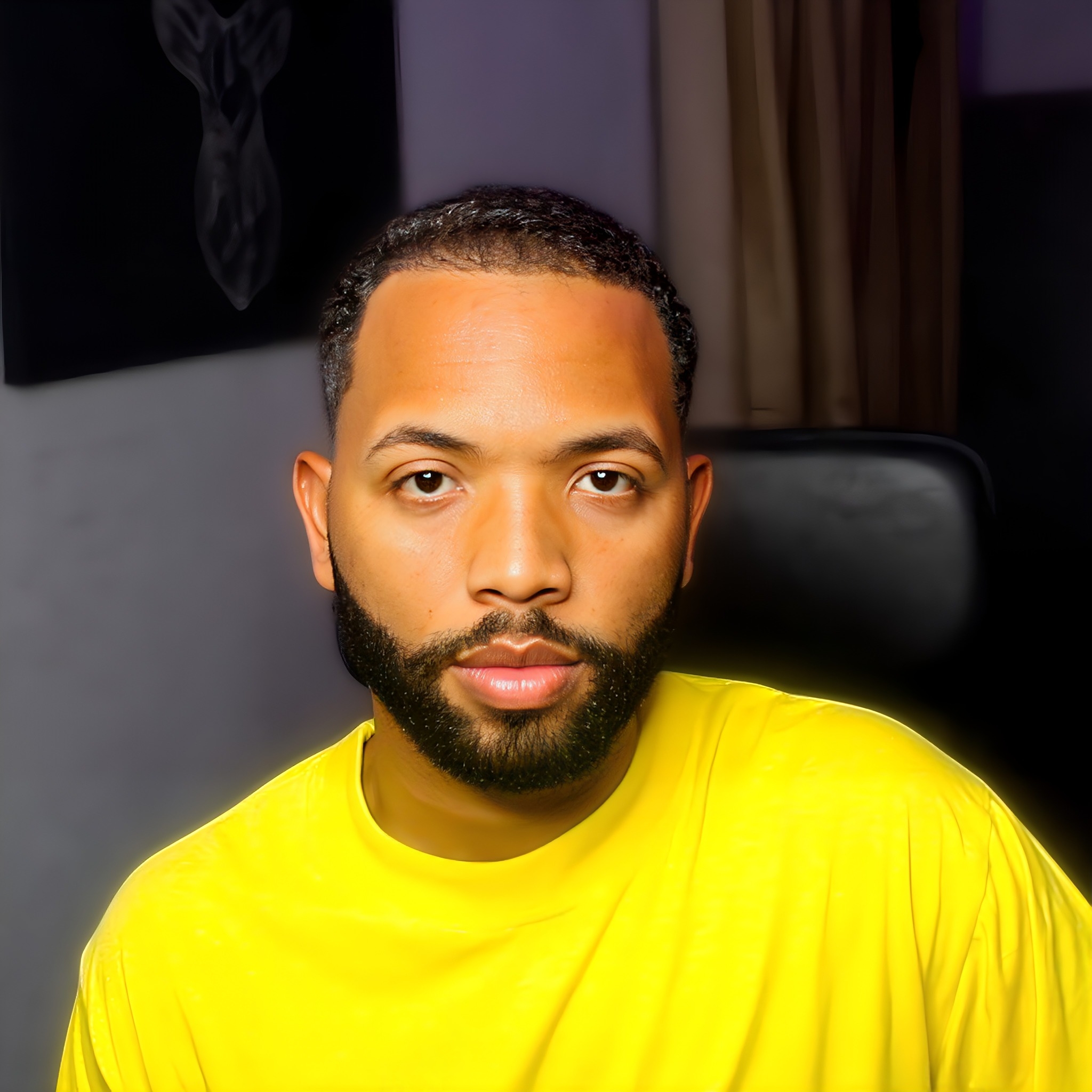 Angel Mella, UGC creator