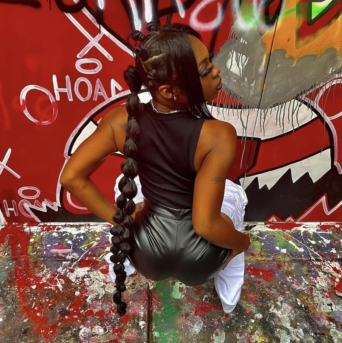 Aniya, UGC creator