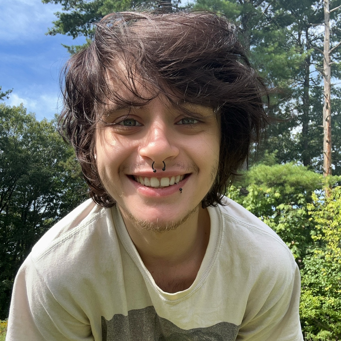 Damien Ayato, UGC creator