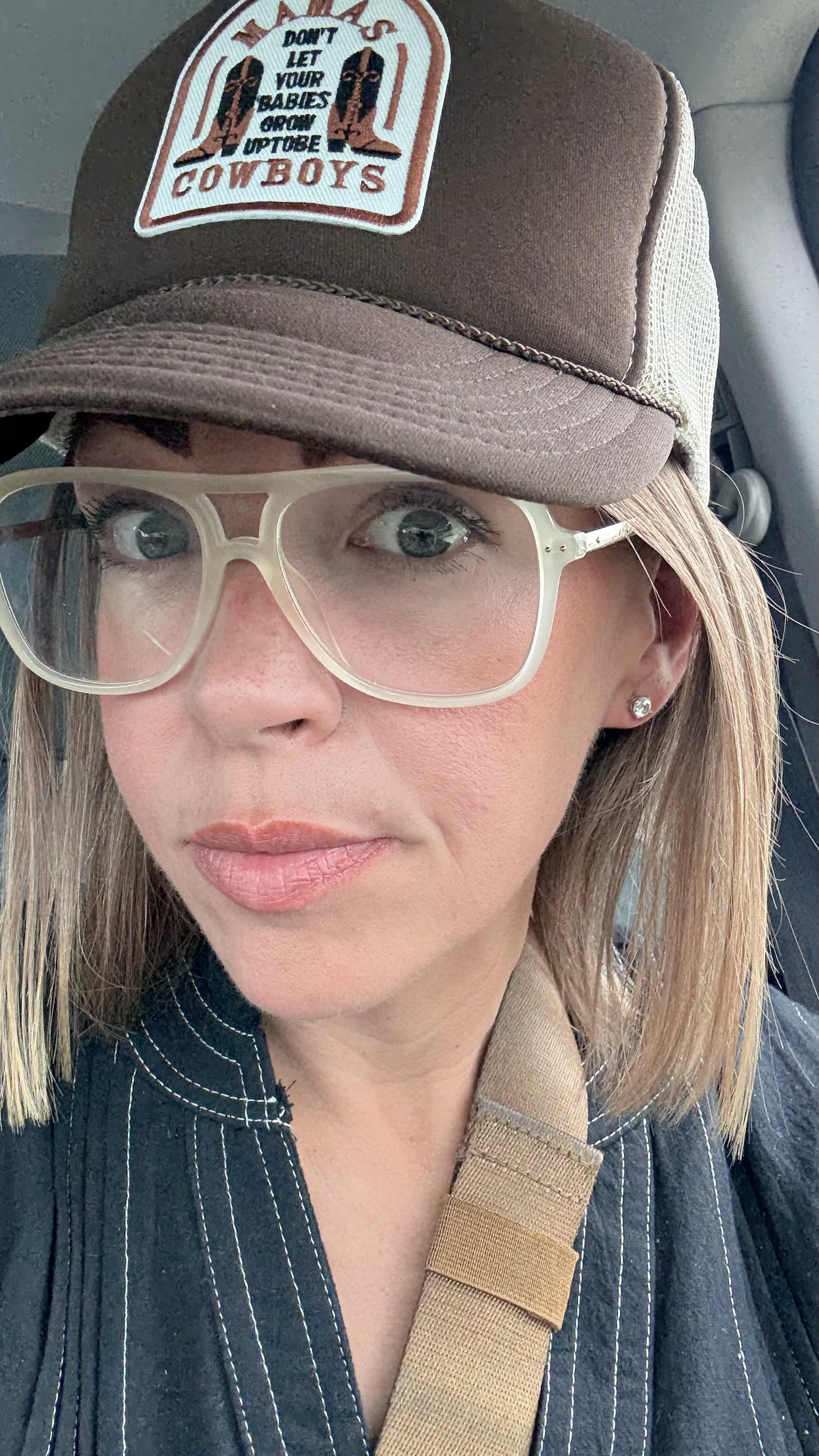 Suzanne Curtiss, UGC creator