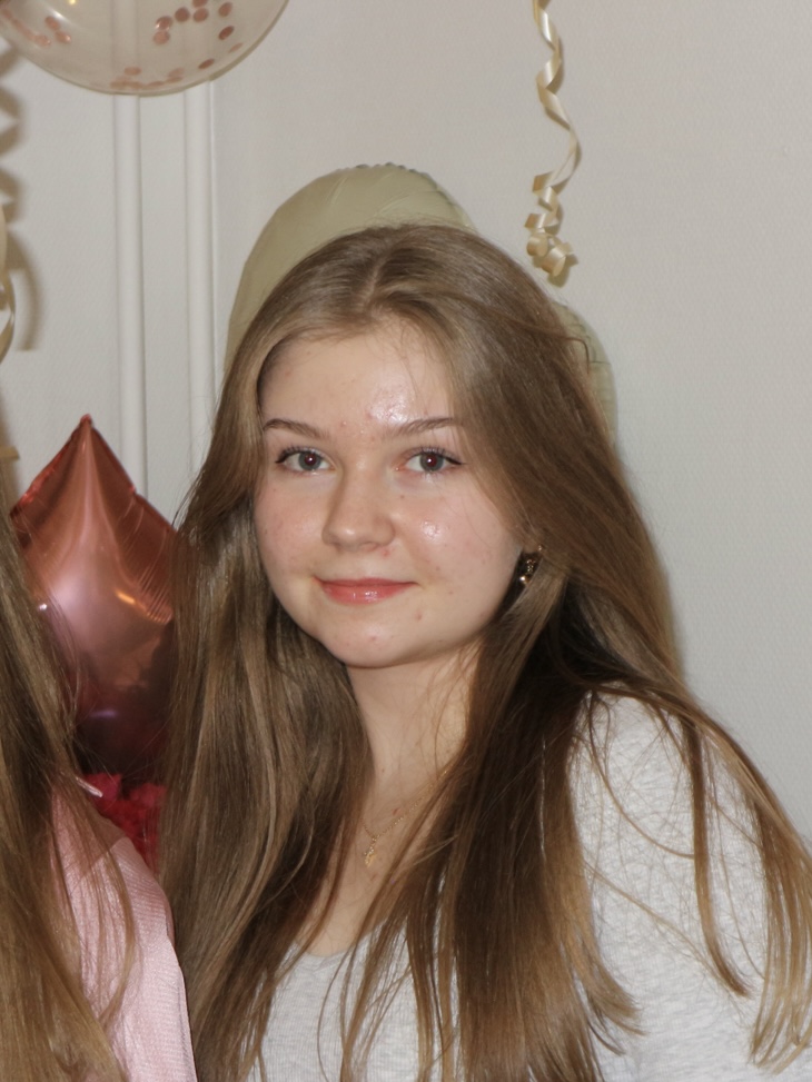 Angelika, UGC creator