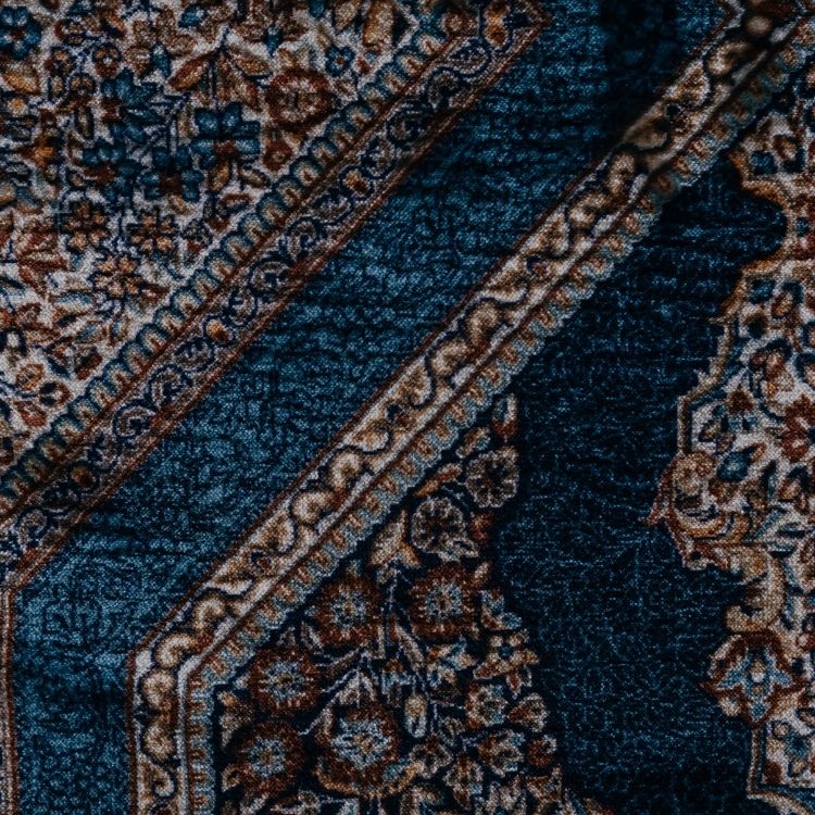 Seneh Carpets