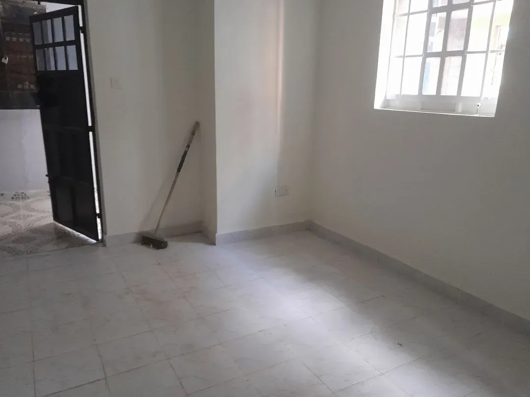 1 bedroom Apartment for rent - Kshs 15,000/mo -  in Kahawa West around MANHATTAN MEN'S COLLECTIONS, Nairobi, Kenya, Nairobi - property image 11