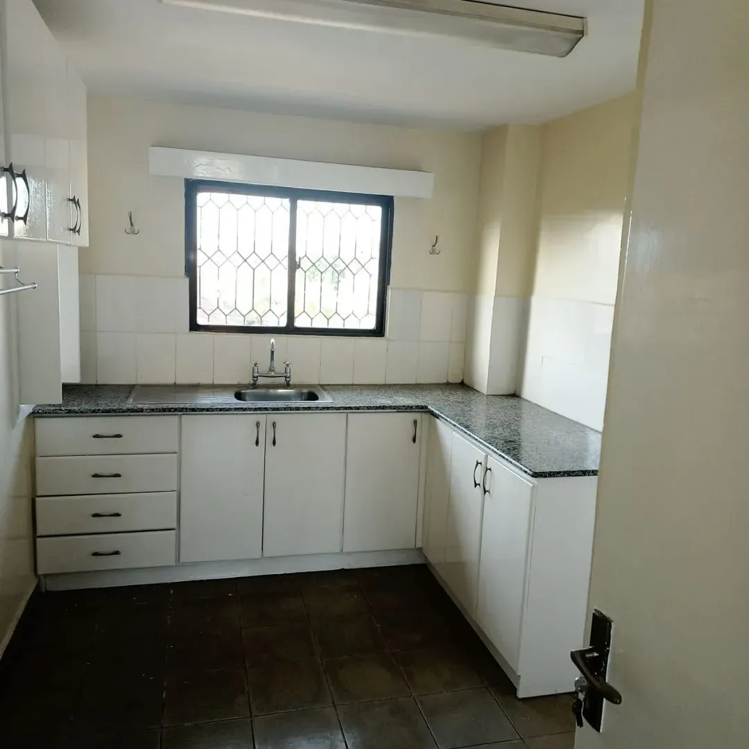 3 bedroom Apartment for rent - Kshs 35,000/mo -  in Embakasi   Nyayo Estate Embakasi Gate A, Nairobi, Kenya, Nairobi - property image 6