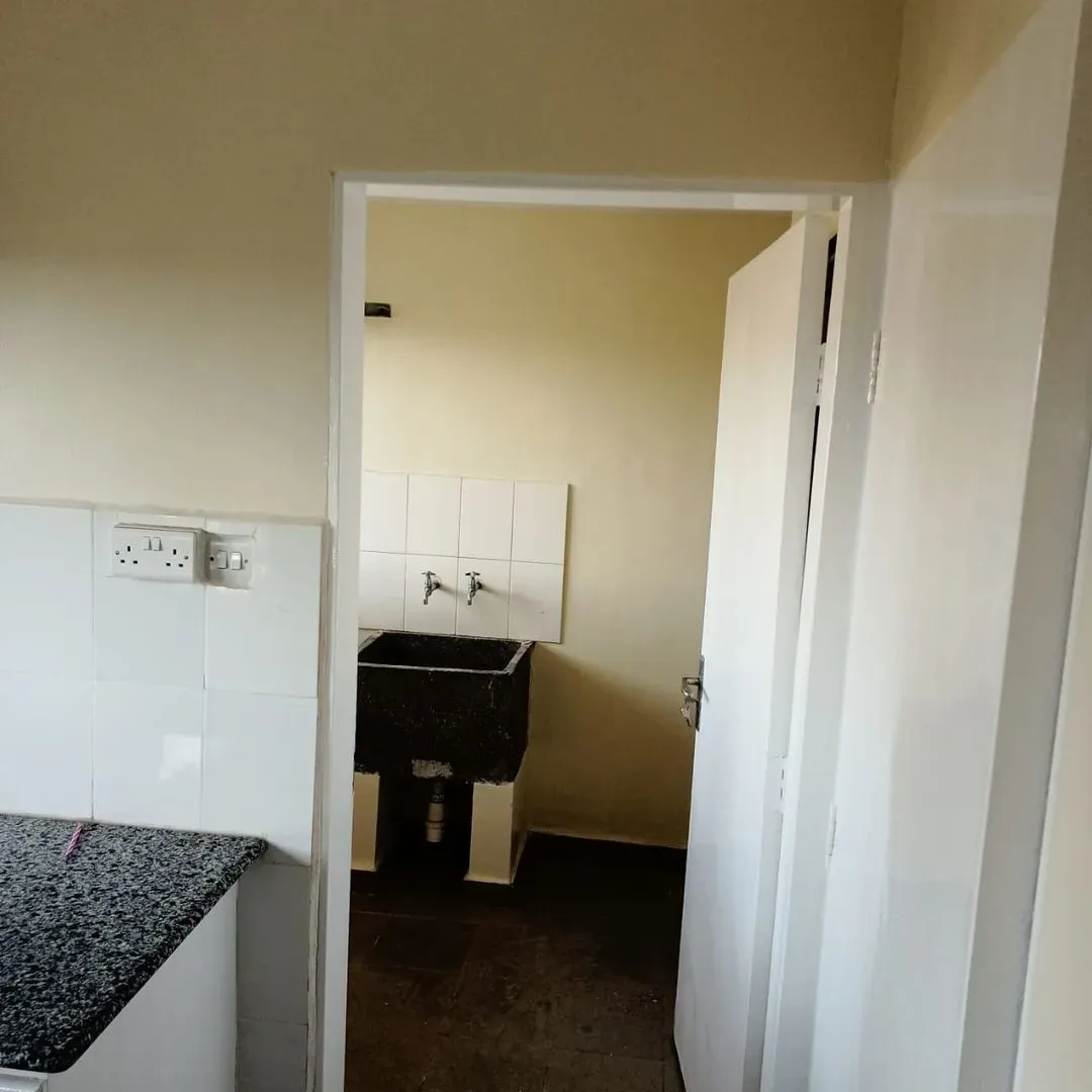 3 bedroom Apartment for rent - Kshs 35,000/mo -  in Embakasi   Nyayo Estate Embakasi Gate A, Nairobi, Kenya, Nairobi - property image 2