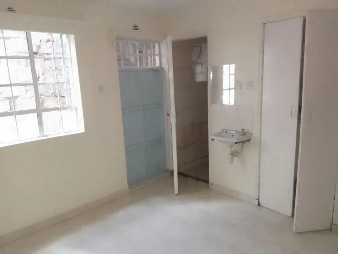 1 bedroom Apartment for rent - Kshs 13,500/mo -  in Donholm at Fair price mini supermarket, Nairobi City, Kenya, Nairobi - main property image