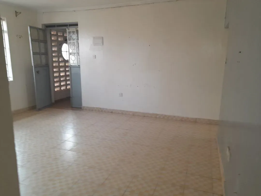 3 bedroom Apartment for rent - Kshs 58,000/mo -  in South C at Five Star Phase 1 Estate, Five Star Road, Nairobi, Kenya, Nairobi - main property image