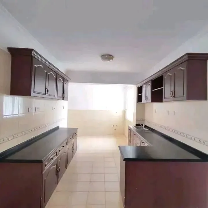 3 bedroom Apartment for rent - Kshs 80,000/mo -  in Lavington   Hatheru Road, Nairobi, Kenya, Nairobi - main property image