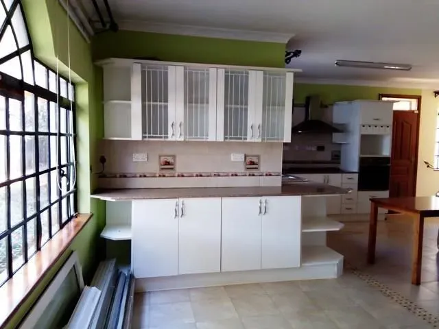 4 bedroom Apartment for rent - Kshs 300,000/mo -  in Karen around Hillcrest Close, Hillcrest Road, Nairobi, Kenya, Nairobi - property image 8