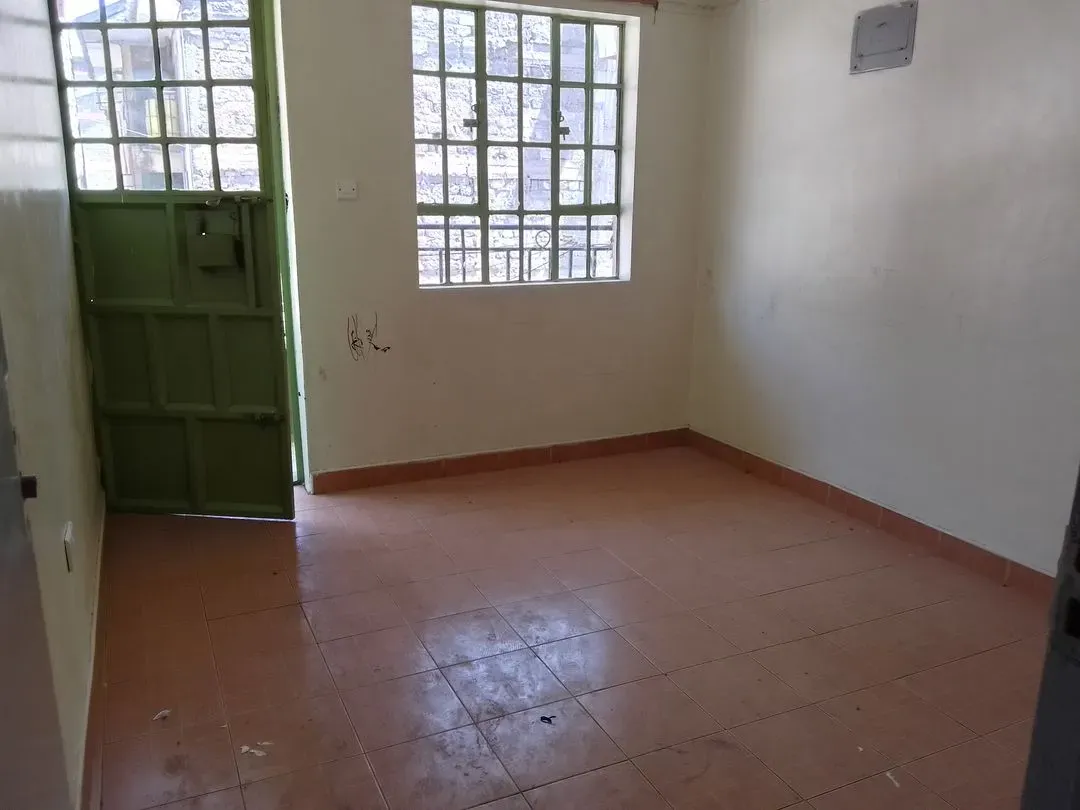 2 bedroom Apartment for rent - Kshs 13,000/mo -  in Umoja   Nerds Shop, Moi Drive, Nairobi, Kenya, Nairobi - main property image