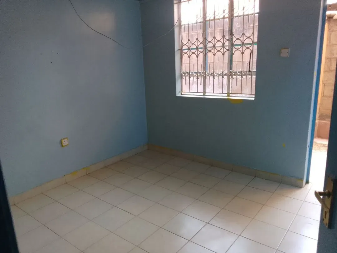 2 bedroom Apartment for rent - Kshs 13,000/mo -  in Umoja   Umara Flats, Moi Drive, Nairobi, Kenya, Nairobi - property image 5