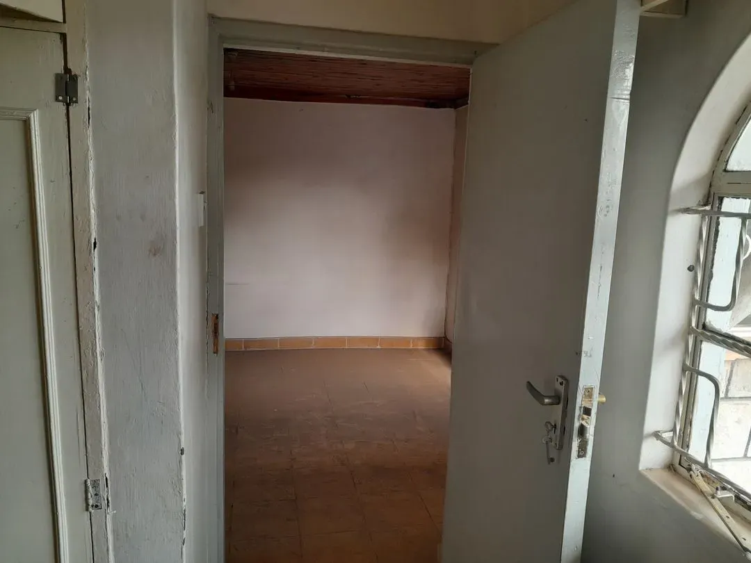 2 bedroom Stand-alone house for rent - Kshs 25,000/mo -  in South B near Jay Jay Wines, Nairobi, Kenya, Nairobi - property image 18