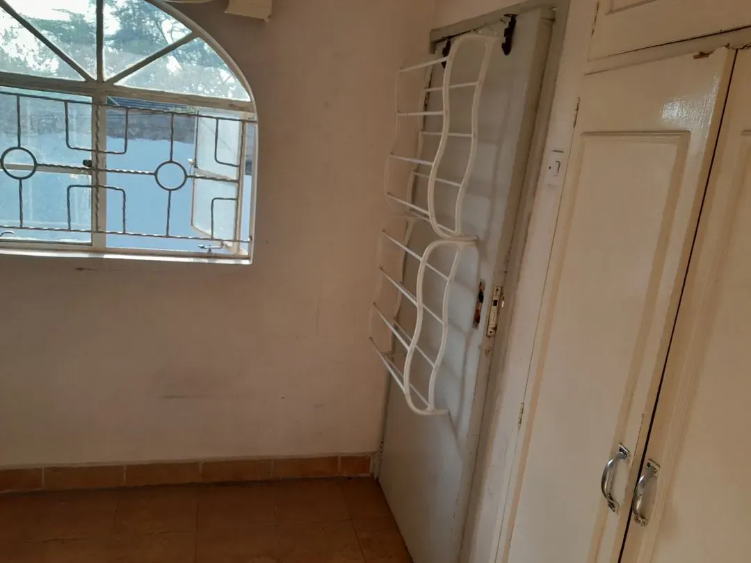 2 bedroom Stand-alone house for rent - Kshs 25,000/mo -  in South B near Jay Jay Wines, Nairobi, Kenya, Nairobi - property image 19