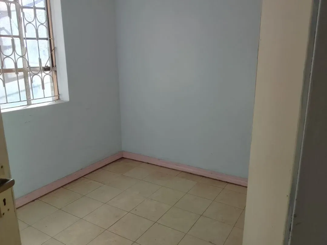 2 bedroom Apartment for rent - Kshs 20,000/mo -  in Donholm around Ray's Butchery, Donholm Savannah Road, Nairobi, Kenya, Nairobi - main property image