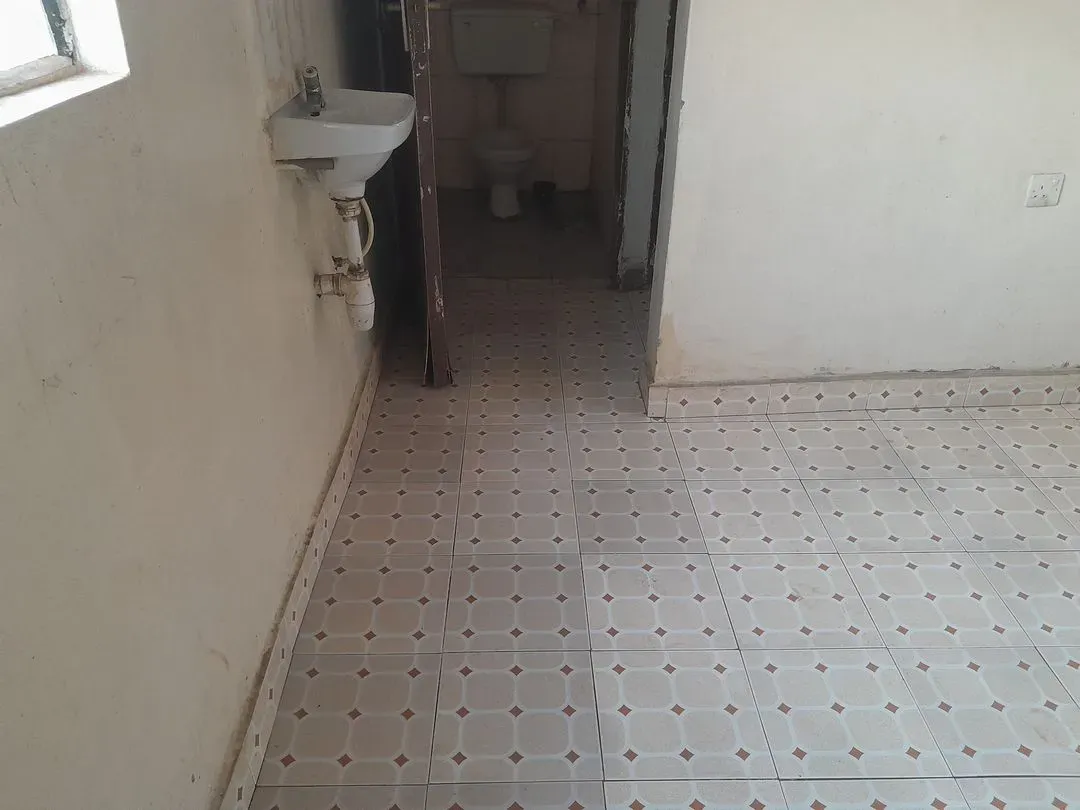 1 bedroom Apartment for rent - Kshs 8,000/mo -  in Kahawa West along Kahawa West Station Road, Nairobi, Kenya, Nairobi - main property image