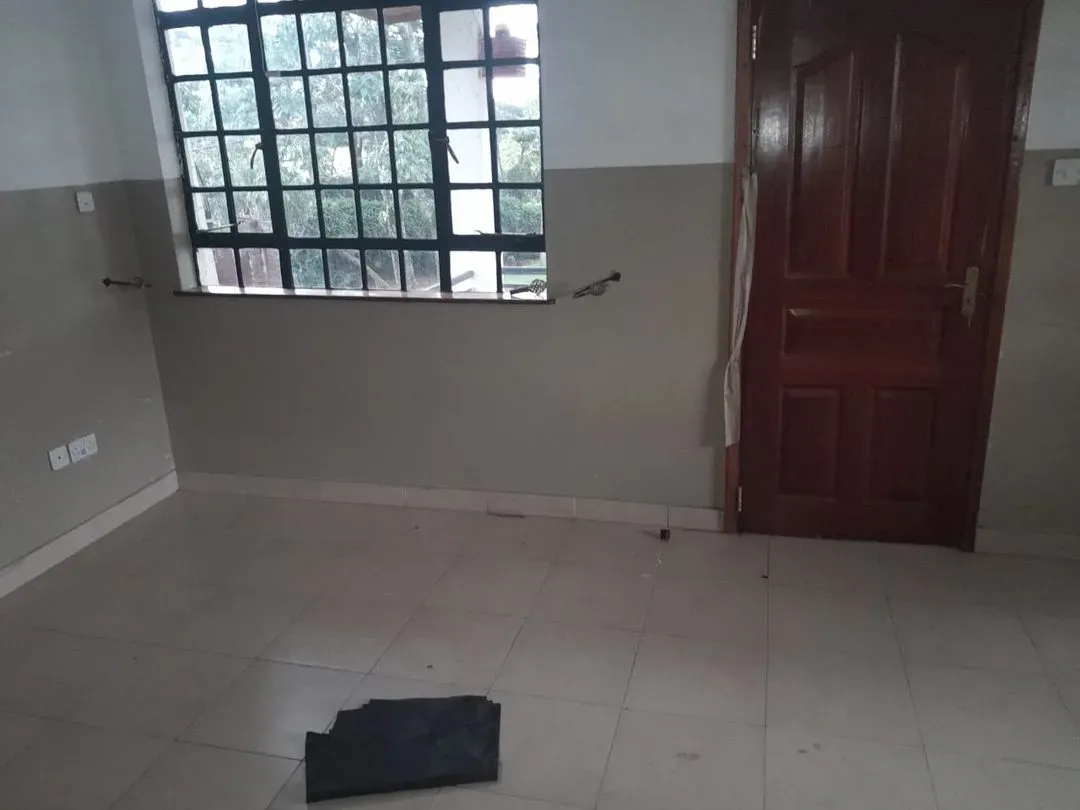 4 bedroom Apartment for rent - Kshs 250,000/mo -  in Karen around Karen Bomas Inn, Muiri Road, Nairobi, Kenya, Nairobi - property image 2