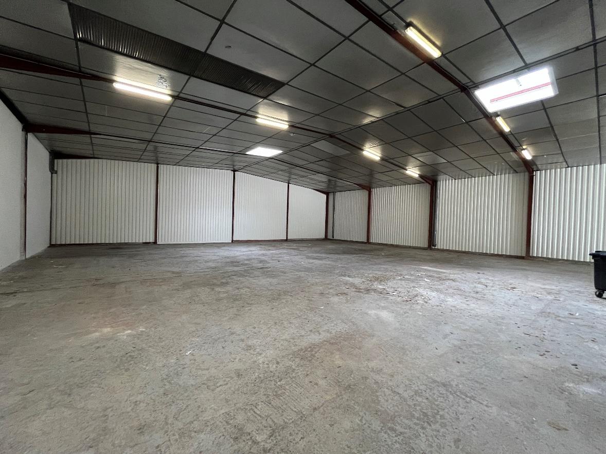 Location Entrepôt 600 m² Saint-Jean-de-Védas - 3