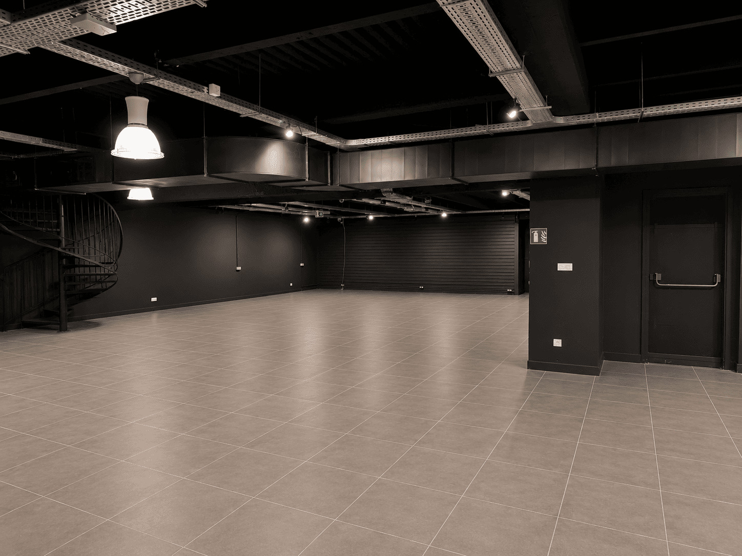Vente de murs libres Local commercial 1 200 m² Digne-les-Bains