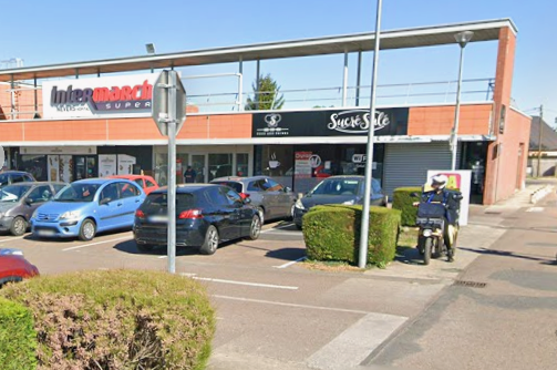 Location pure Local commercial 137 m² Nevers