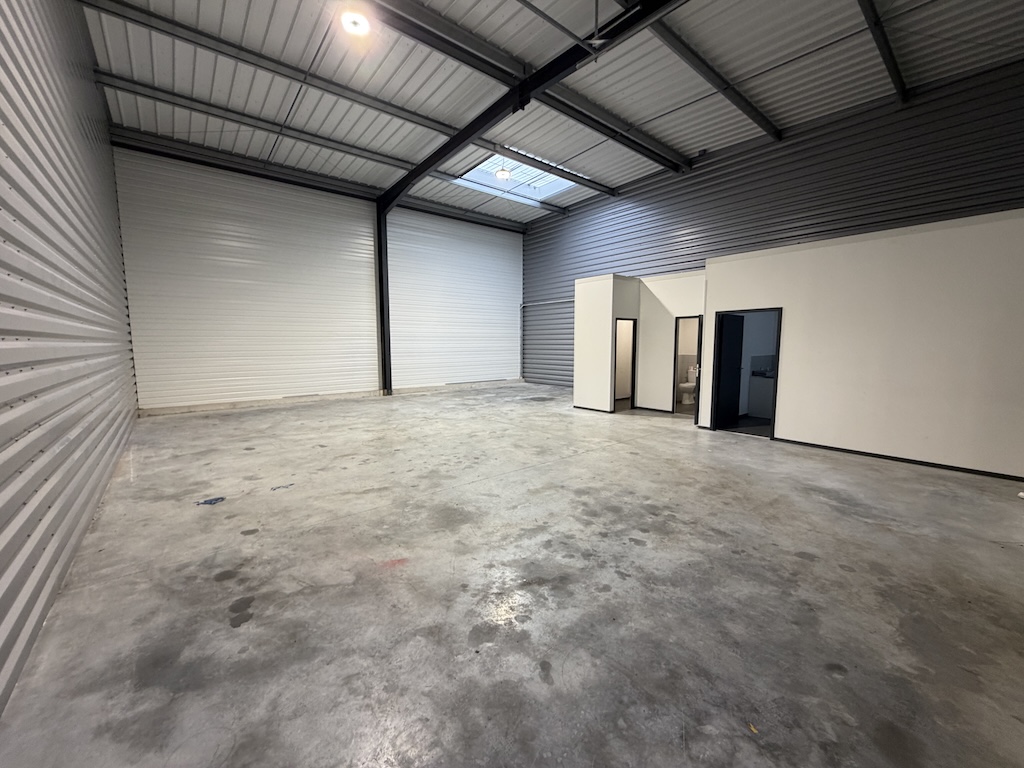 Location Entrepôt 150 m² Audenge - 3