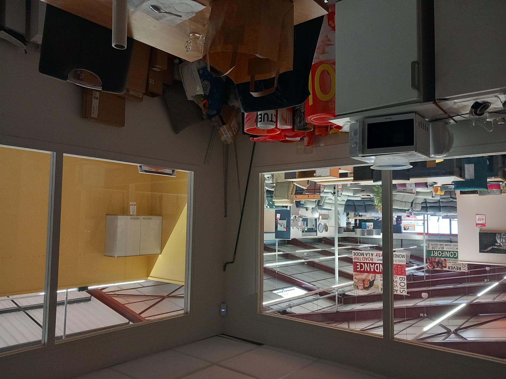 Location pure Local commercial 1 200 m² Thiers - 3