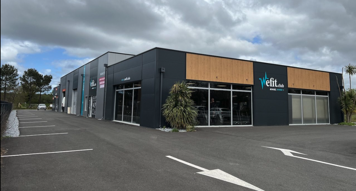 Location pure Local commercial 368 m² Audenge