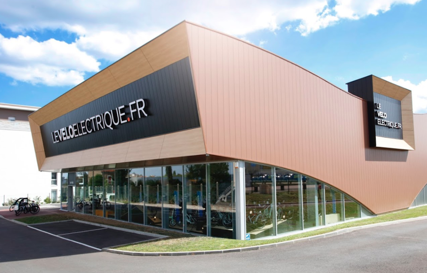 Location pure Local commercial 302 m² Montlhéry