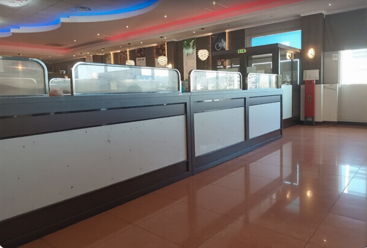 Location pure Local commercial 600 m² Bègles - 3