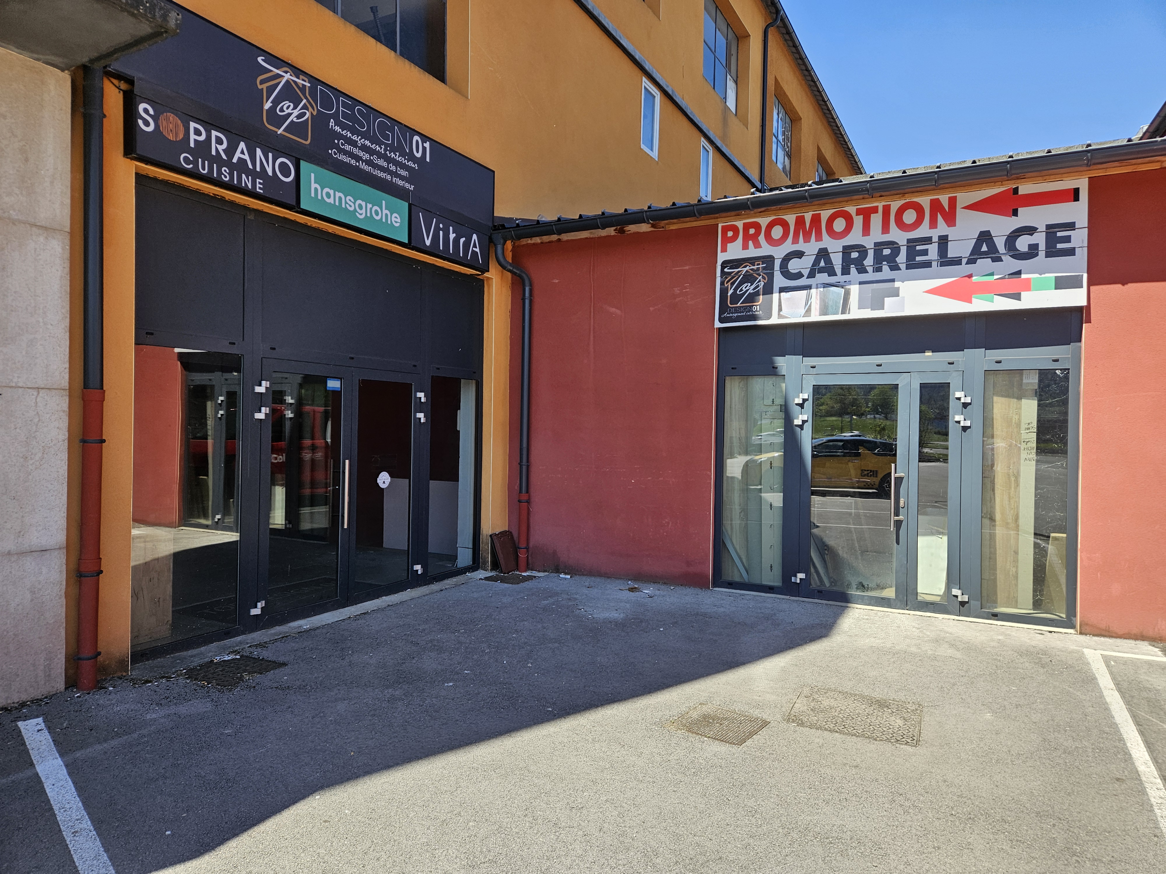 Location pure Local commercial 200 m² Arbent
