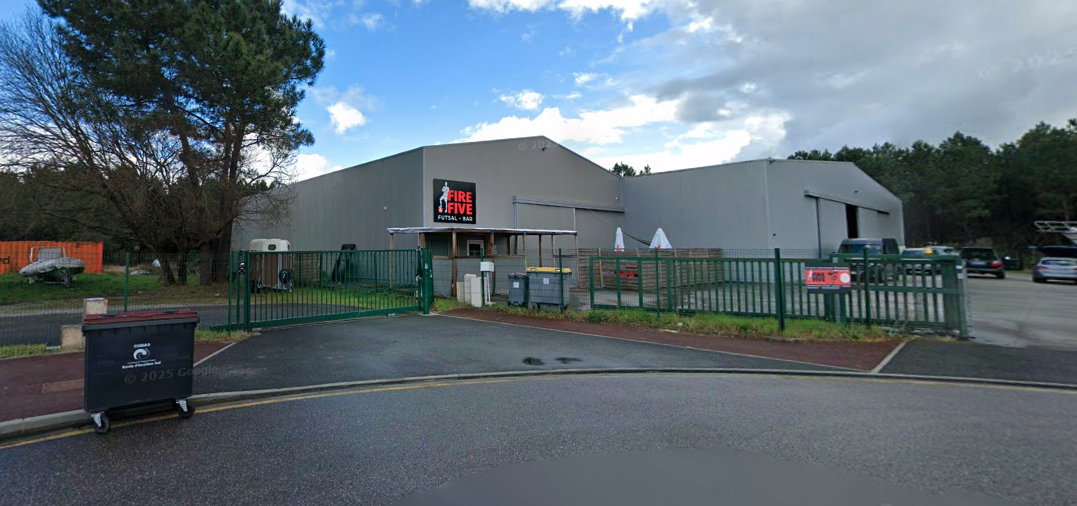 Vente de murs libres Entrepôt 536 m² Gujan-Mestras