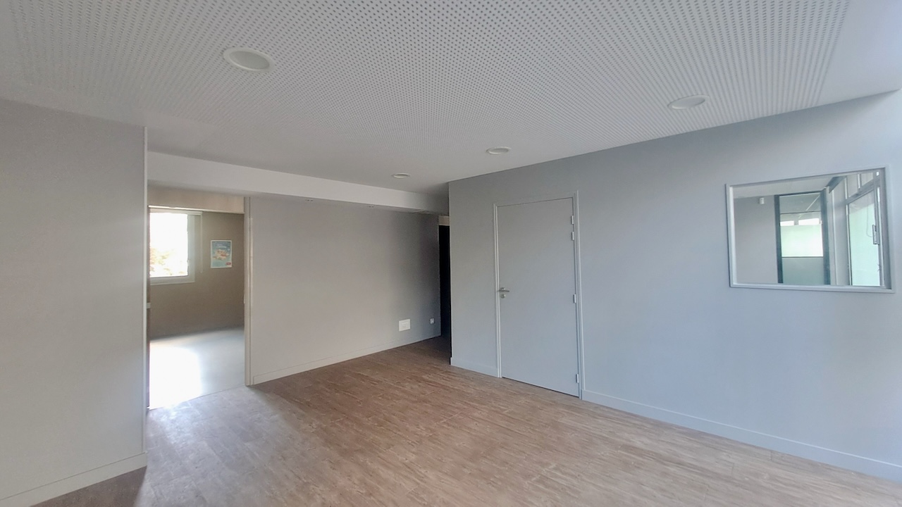 Location Bureaux 153 m² Saint-Nazaire - 4