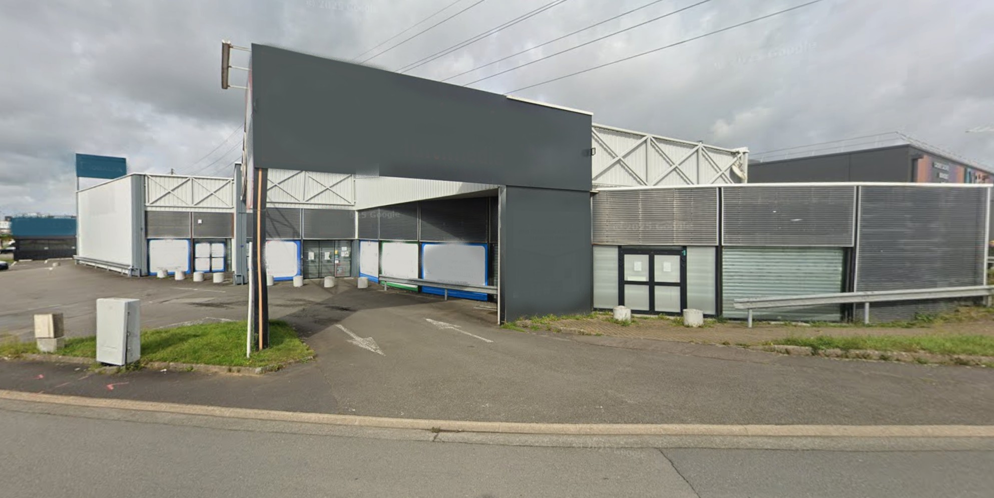 Location pure Local commercial 997 m² Brest - 2