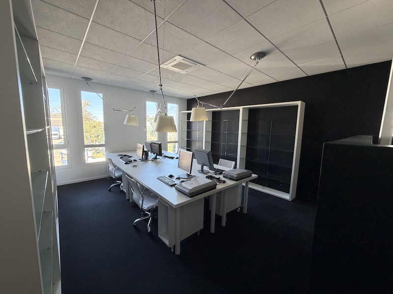 Location Bureaux 120 m² Mérignac - 2