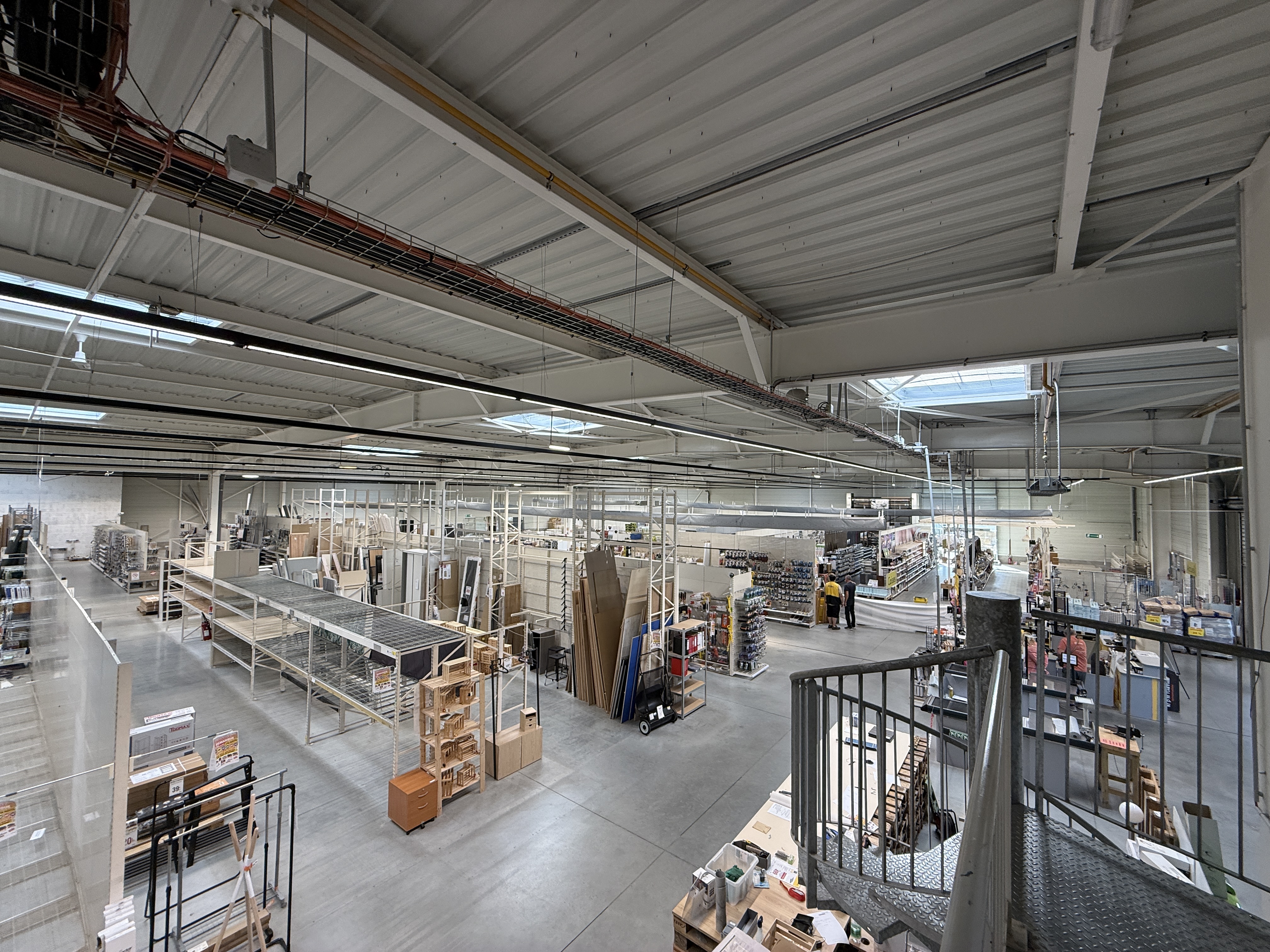 Location pure Local commercial 3 253 m² Roanne - 10
